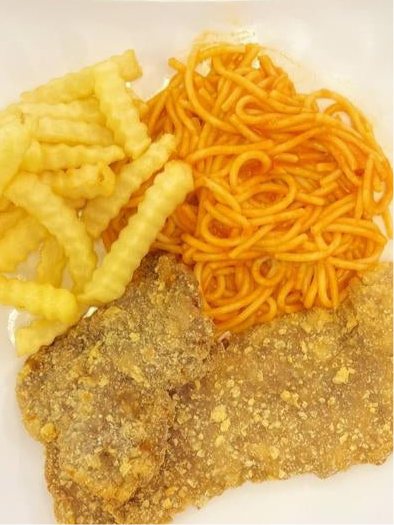 Milanesa de res con spaguetti y papas - Comida - Este artículo está disponible para entrega de lunes a jueves.